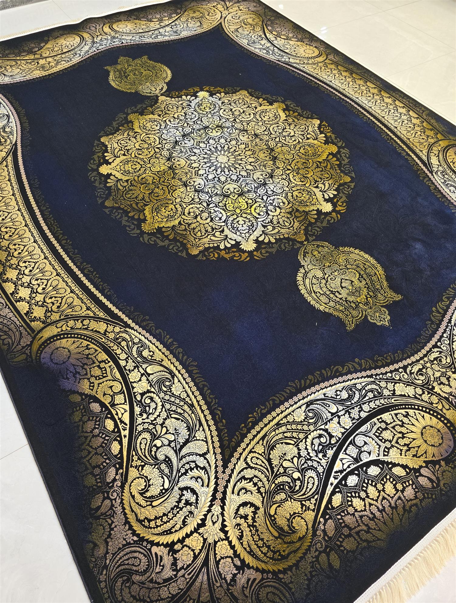 پارادایس وینتج